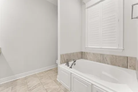 $570,000 | 6511 White Oleander Circle West, Lake Charles, LA 70605