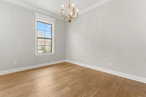 $570,000 | 6511 White Oleander Circle West, Lake Charles, LA 70605