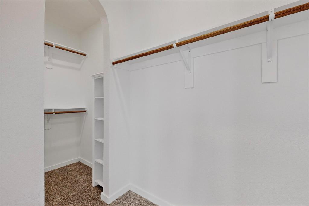 740 Section House Road Ennis, TX 75119 - Photo 23 of 37 a view of an empty room