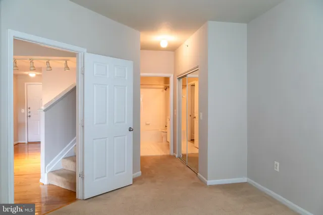 $450,000 | 9480 Virginia Center Boulevard, Unit 410, Vienna, VA 22181