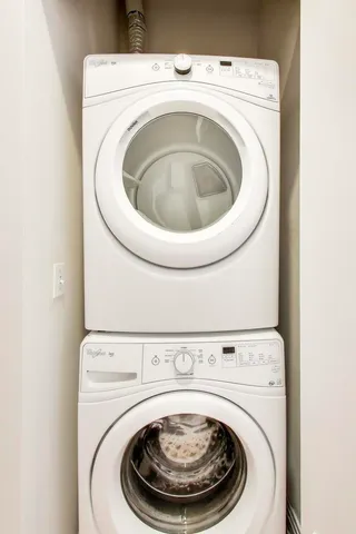 $549,000 | 950 West Huron Street, Unit 501, Chicago, IL 60642