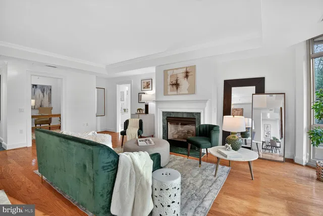 $6,000 | 5630 Wisconsin Avenue, Unit 406, Chevy Chase, MD 20815