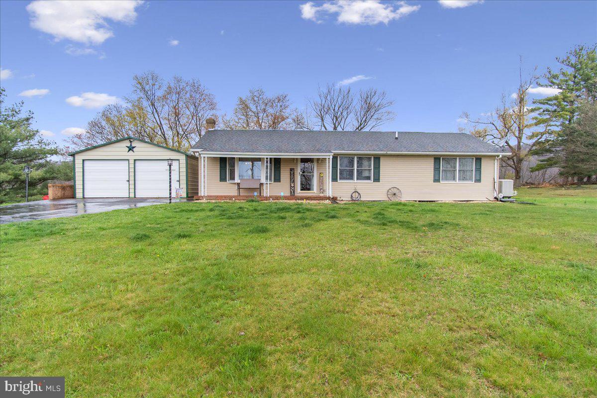 13504 Mercersburg Road Clear Spring, MD 21722 - Photo 3 of 37