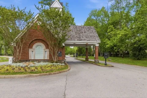 $1,499,900 | 4088 Kings Camp Pass, Arrington, TN 37014