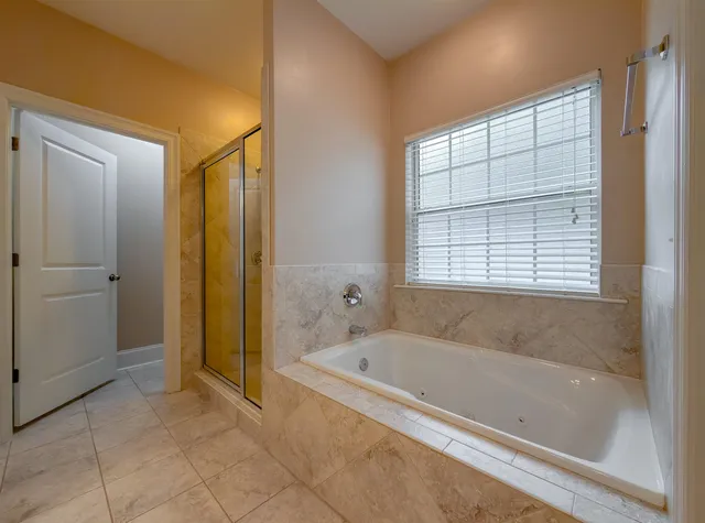 $2,500 | 1946 Sagebrook Drive, Tallahassee, FL 32303