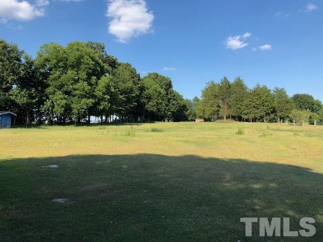 3184 Fairground Road Dunn, NC 28334 - Photo 2 of 6