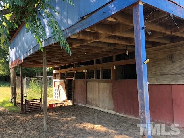 3184 Fairground Road Dunn, NC 28334 - Photo 4 of 6