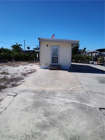 $199,000 | 5150 Sandpiper Drive, St. James City, FL 33956