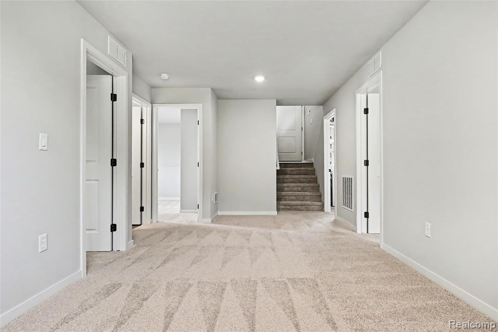 5528 Lahring Road Linden, MI 48451 - Photo 13 of 29