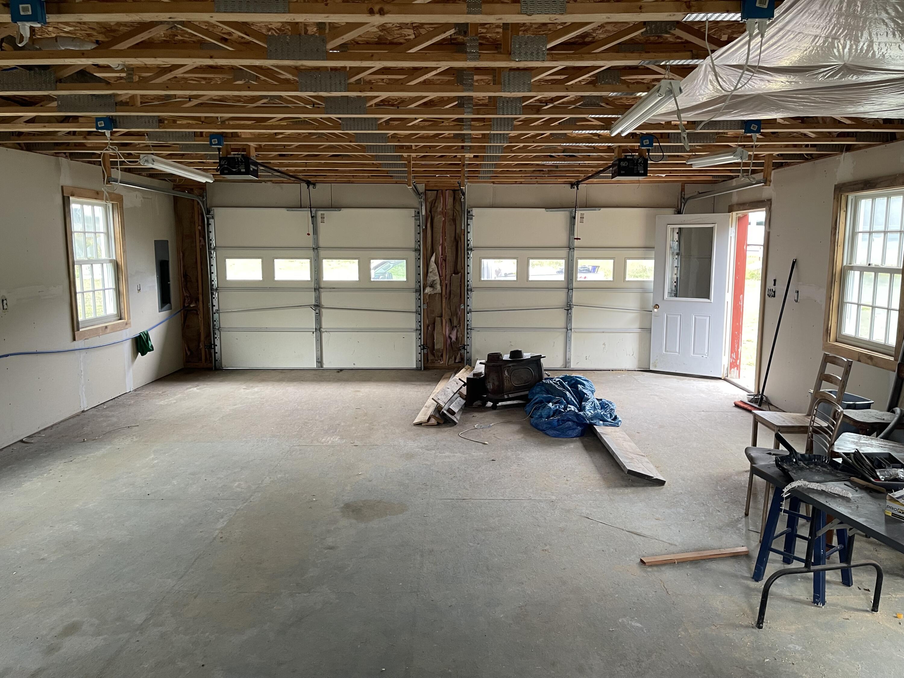 172 U.S. Rte 1 Nobleboro, ME 04555 - Photo 12 of 27 IMG_9939
