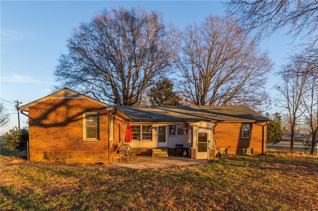 1855 Buffalo Shoals Road Catawba, NC 28609 - Photo 26 of 31 Gallery Image 26