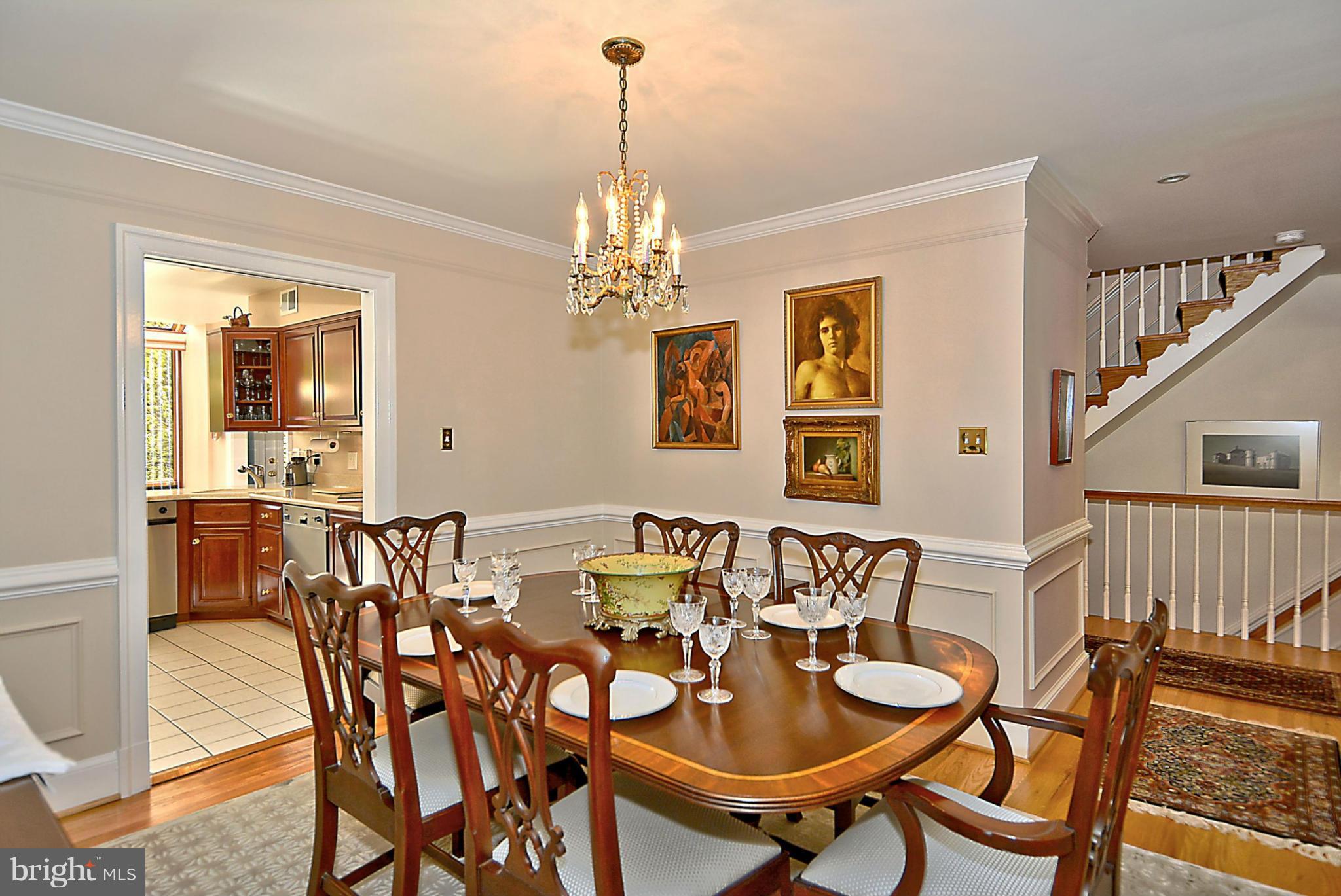 8002 Quarry Ridge Way Bethesda, MD 20817 - Photo 5 of 30 Dining Room