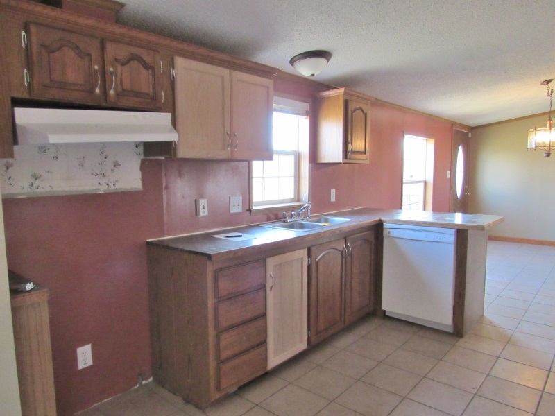 840 South 500 East Rochester, IN 46975 - Photo 6 of 24