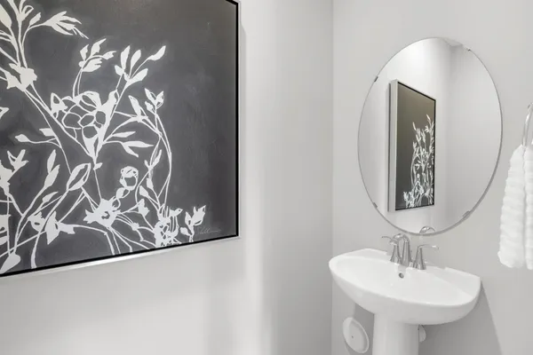 $2,995 | 9363 4th Street North, Lake Elmo, MN 55042