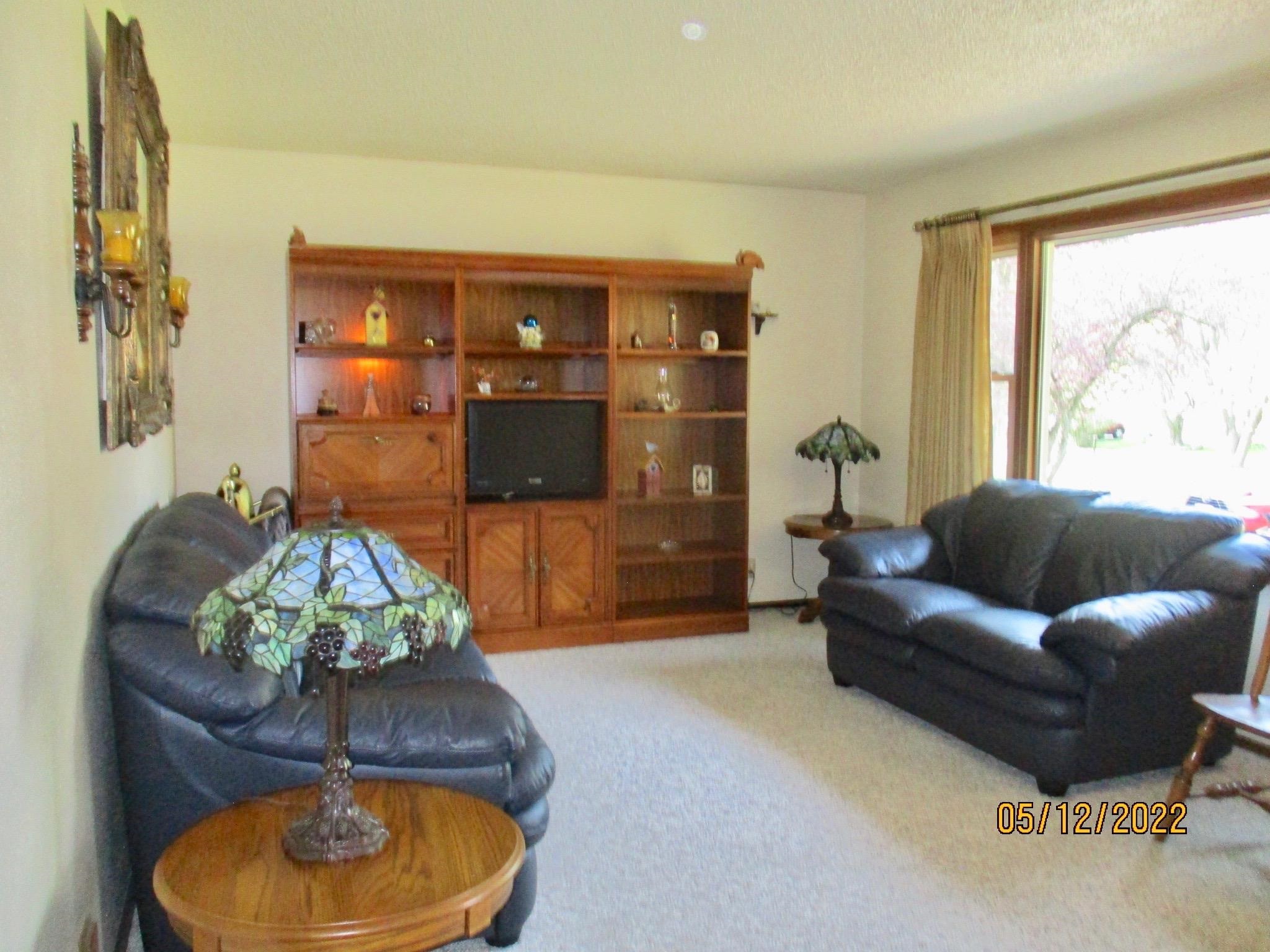 11217 Phyllis Road Rockford, IL 61108 - Photo 3 of 24 Gallery Image 3