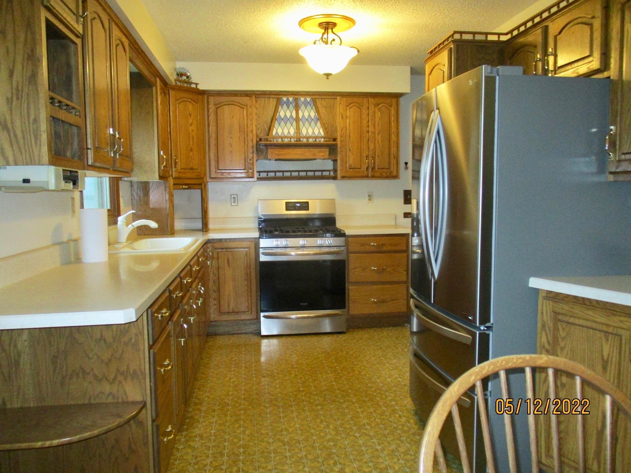 11217 Phyllis Road Rockford, IL 61108 - Photo 4 of 24 Gallery Image 4