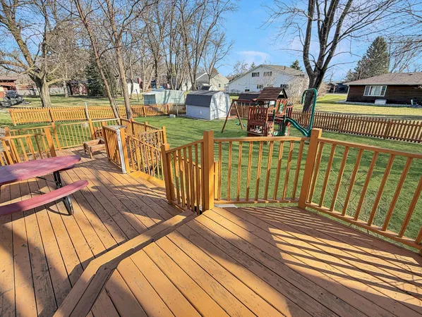 $297,900 | 3613 Cedar Park Road, Fairmont, MN 56031