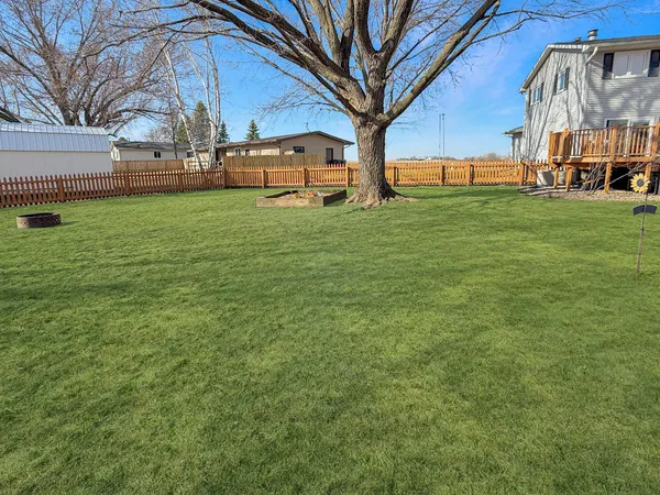 $297,900 | 3613 Cedar Park Road, Fairmont, MN 56031