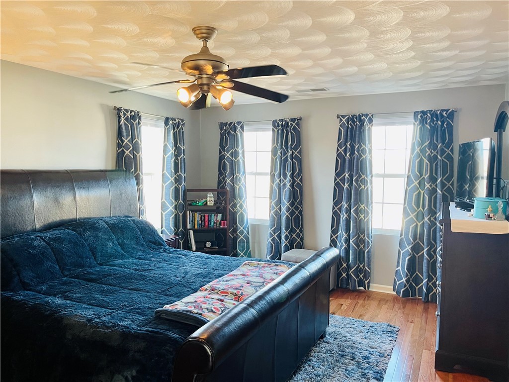 7 Mountain Laurel Drive Coventry, RI 02816 - Photo 15 of 38