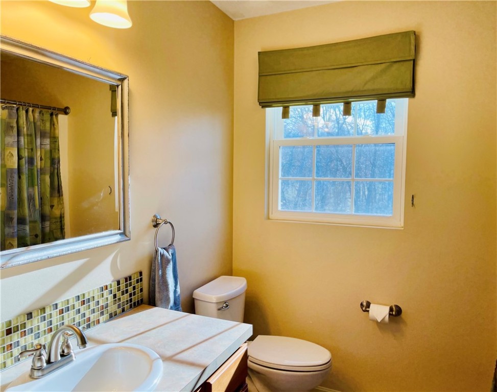 7 Mountain Laurel Drive Coventry, RI 02816 - Photo 17 of 38