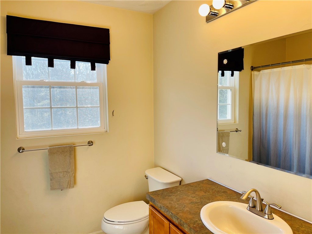 7 Mountain Laurel Drive Coventry, RI 02816 - Photo 22 of 38