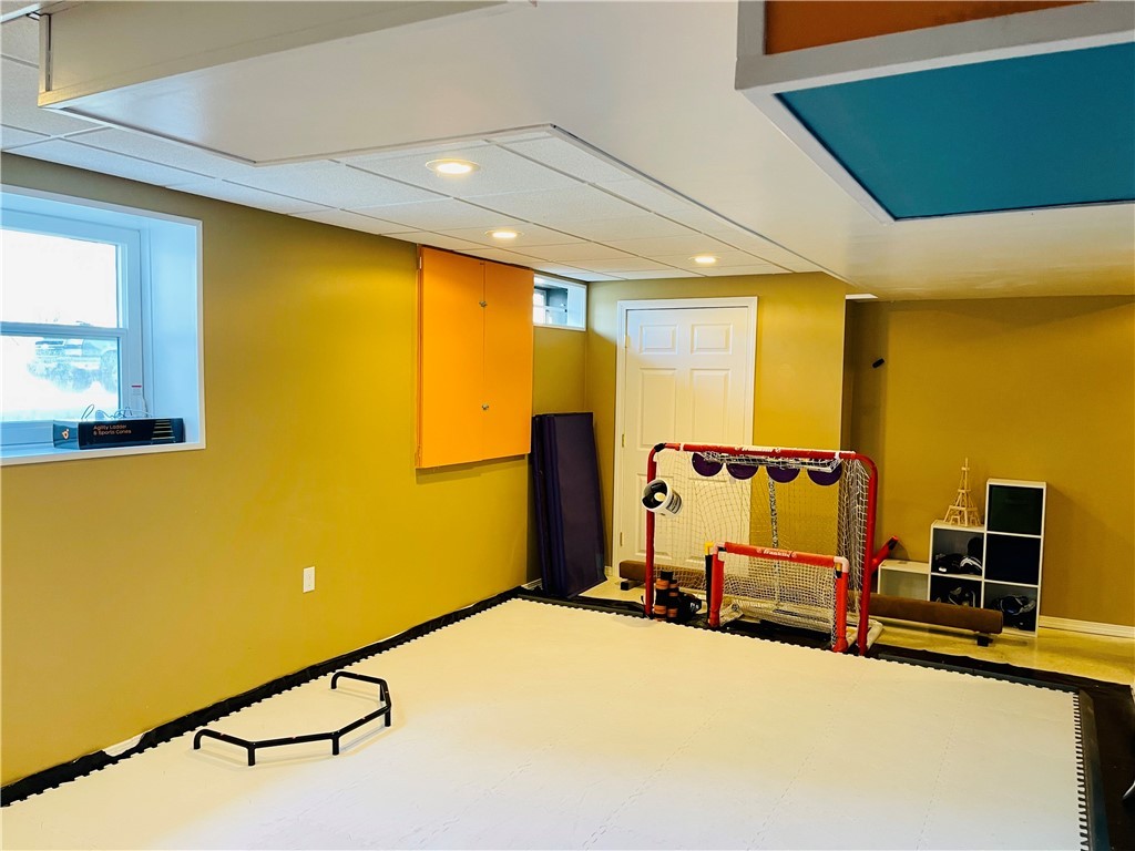 7 Mountain Laurel Drive Coventry, RI 02816 - Photo 24 of 38