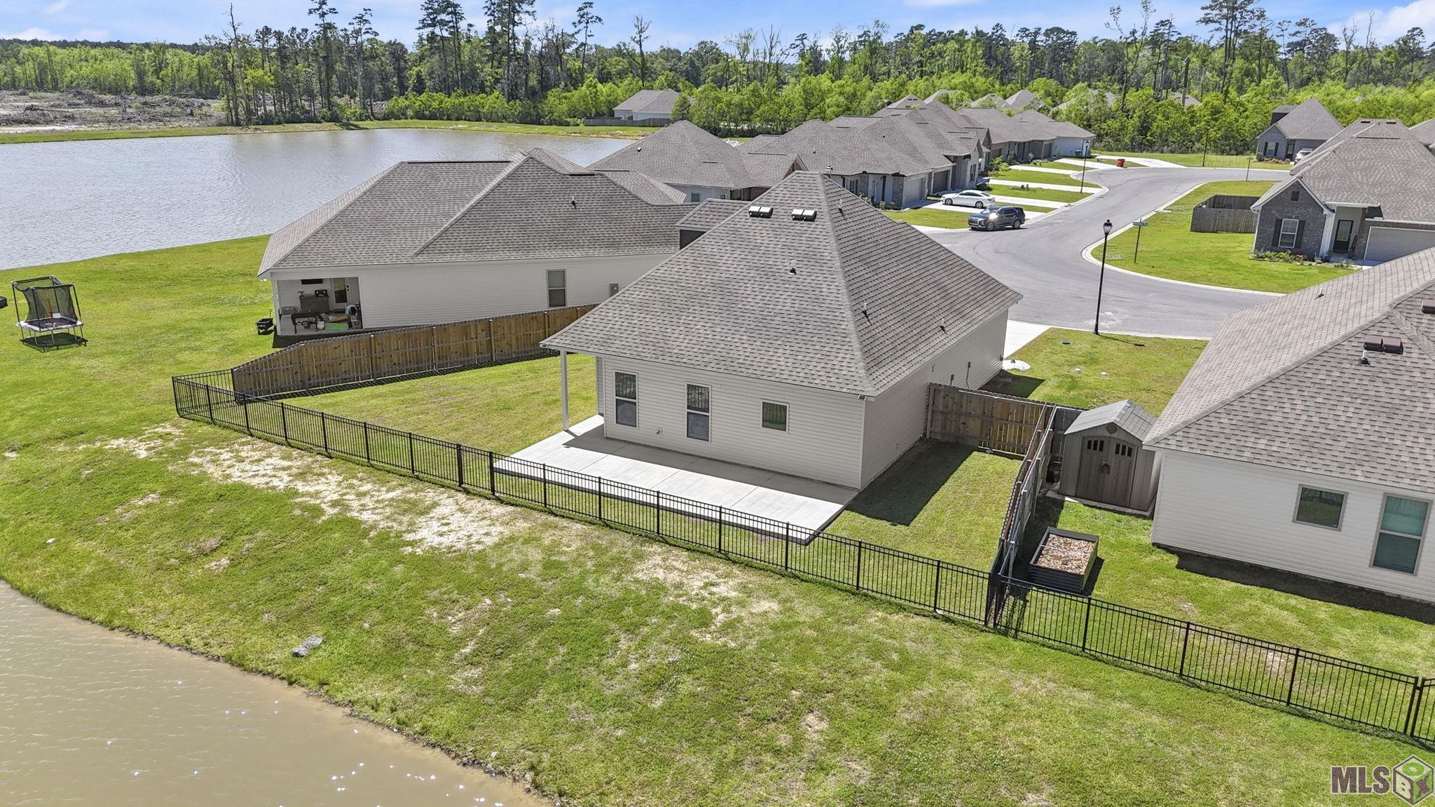 28226 Middlebrook Way Denham Springs, LA 70726 - Photo 20 of 36