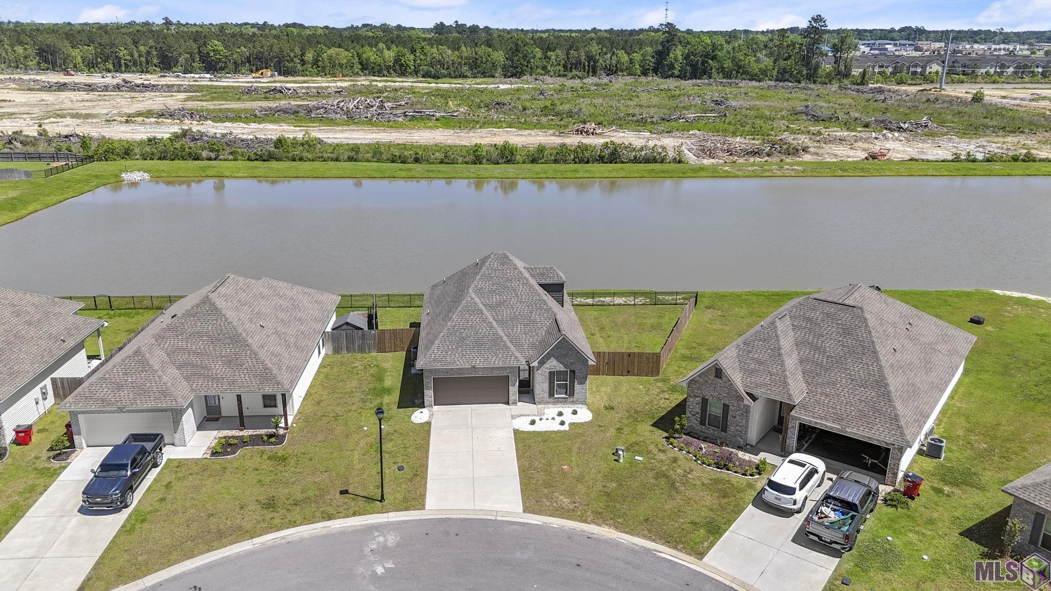 28226 Middlebrook Way Denham Springs, LA 70726 - Photo 23 of 36