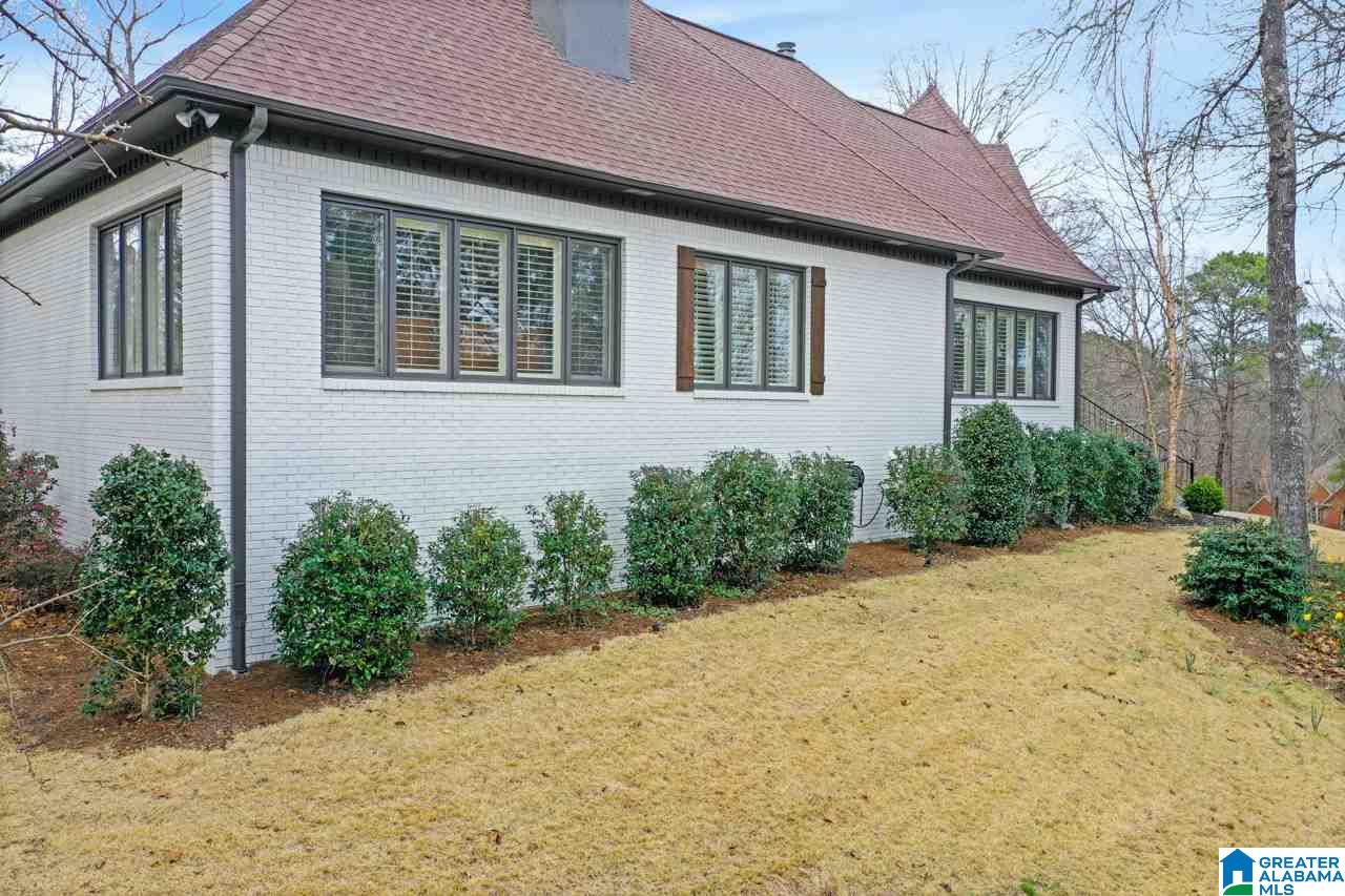 902 Masters Lane Birmingham, AL 35244 - Photo 5 of 46