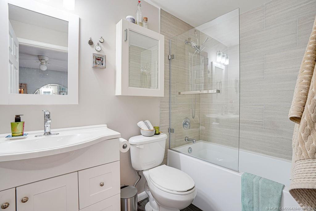 435 Northeast Baker Road Stuart, FL 34994 - Photo 26 of 35 Gallery Image 26