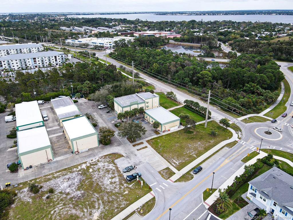 435 Northeast Baker Road Stuart, FL 34994 - Photo 32 of 35 Gallery Image 32