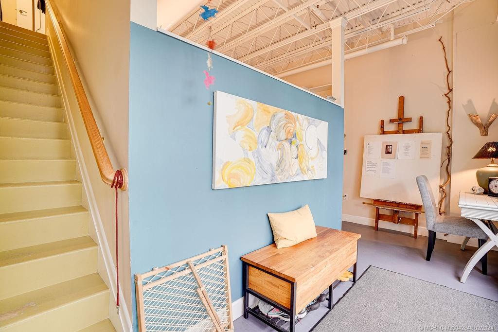 435 Northeast Baker Road Stuart, FL 34994 - Photo 8 of 35 Gallery Image 8
