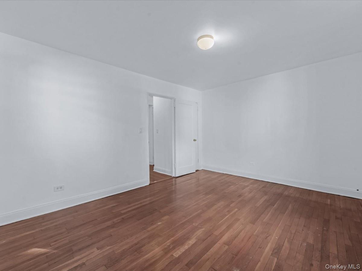 102-55 67th Road, Unit 4W Queens, NY 11375 - Photo 14 of 17