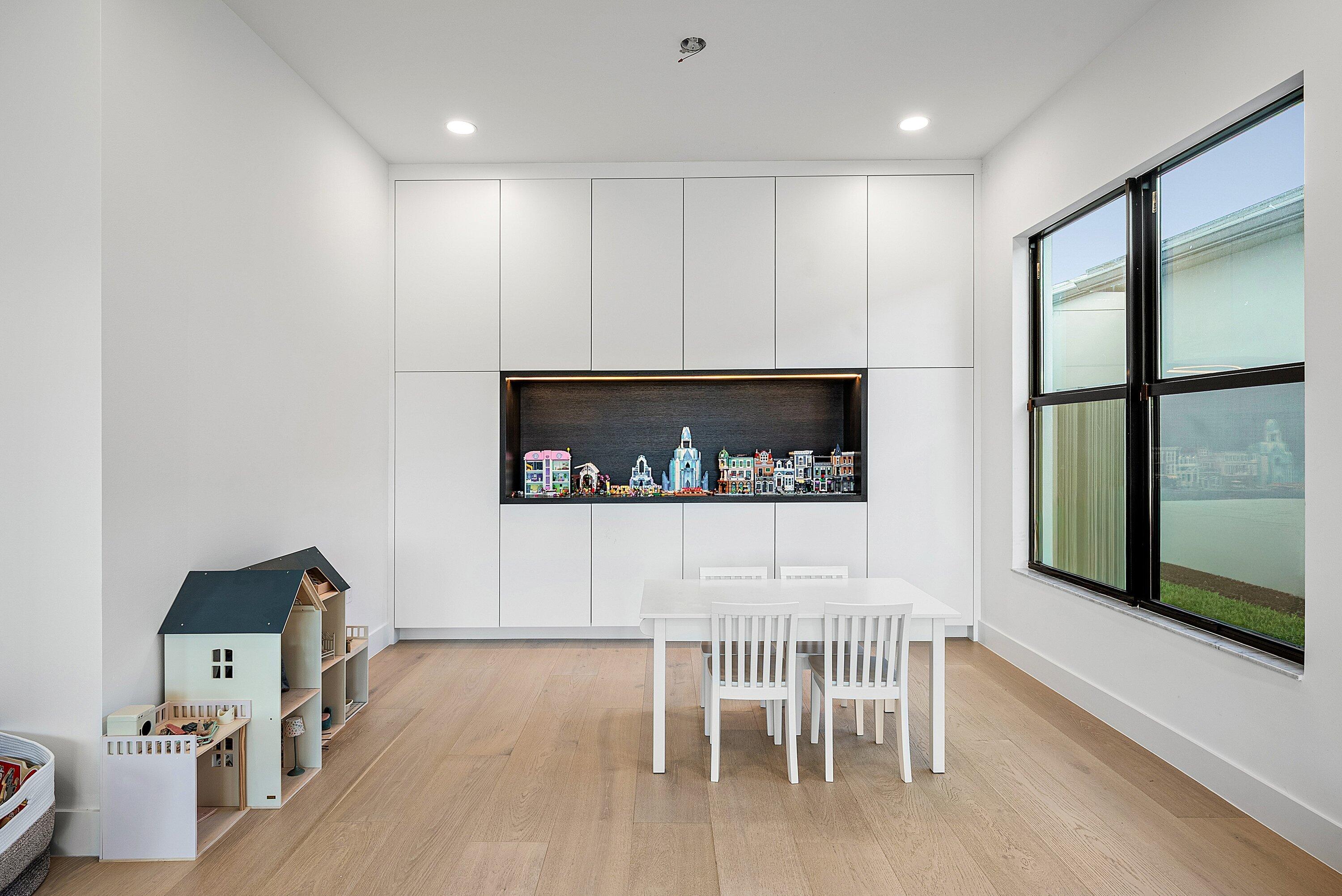 17100 Rainbow Fls Trail Boca Raton, FL 33496 - Photo 14 of 47 020-17100RainbowFallsTrail-BocaRaton-FL-