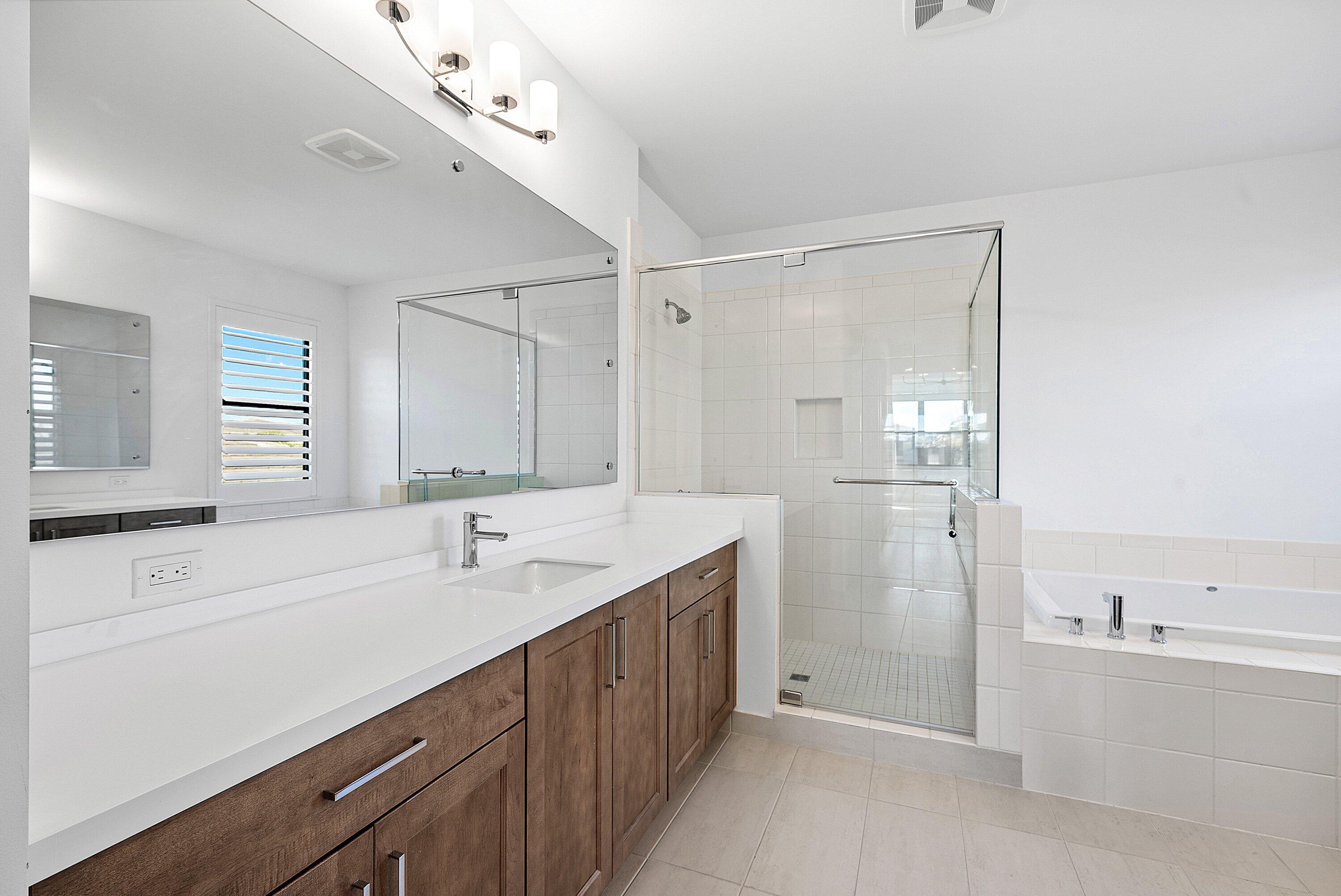 17100 Rainbow Fls Trail Boca Raton, FL 33496 - Photo 21 of 47 035-17100RainbowFallsTrail-BocaRaton-FL-