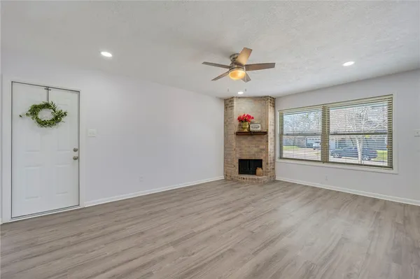 $2,800 | 1428 Magnolia Drive, College Station, TX 77840