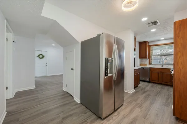 $2,800 | 1428 Magnolia Drive, College Station, TX 77840