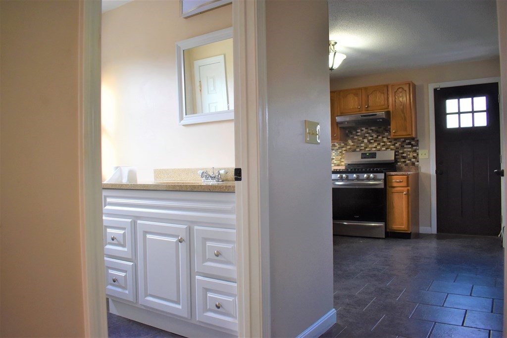 147 Kilburn Street Fall River, MA 02724 - Photo 5 of 30 Gallery Image 5