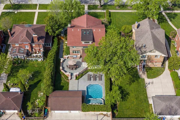 $2,150,000 | 711 Jackson Avenue, River Forest, IL 60305