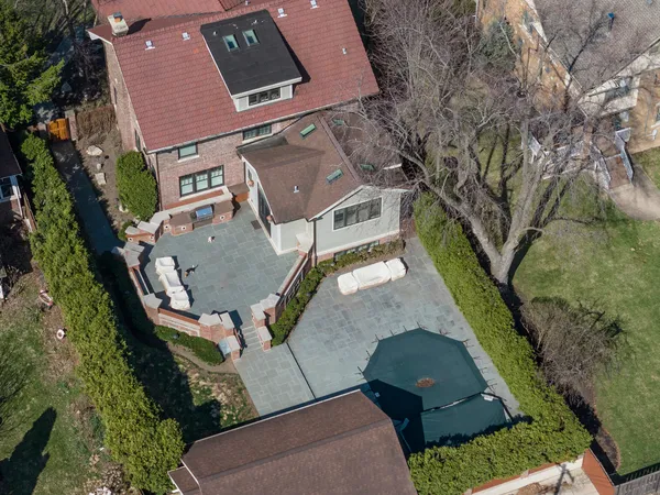 $2,150,000 | 711 Jackson Avenue, River Forest, IL 60305