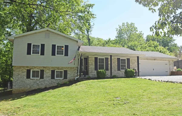 $289,900 | 2319 Sharon Place, Evansville, IN 47725