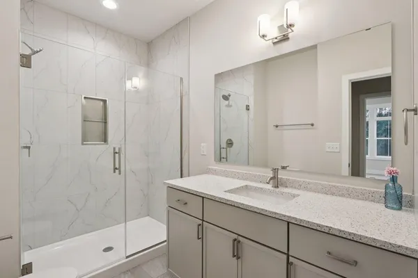 $394,900 | 405 Falcon Ridge Drive, Unit 13, Burlington, WI 53105