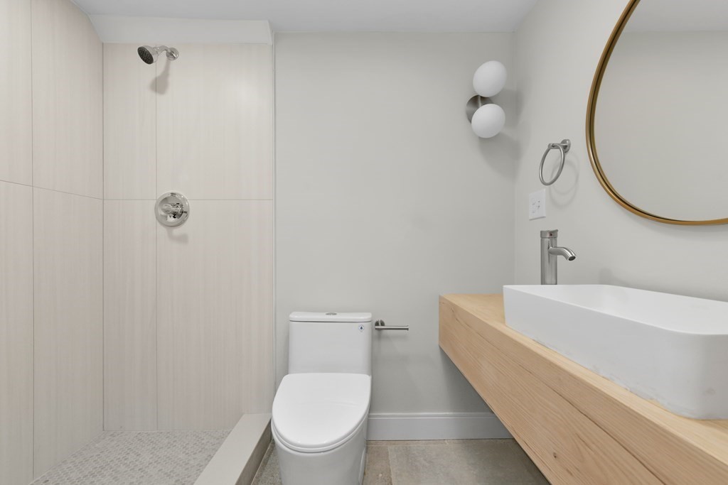 160 Webster Street, Unit 1 Boston, MA 02128 - Photo 17 of 25