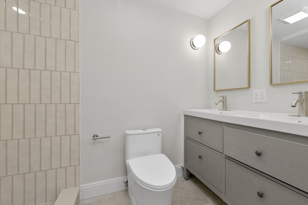 160 Webster Street, Unit 1 Boston, MA 02128 - Photo 18 of 25