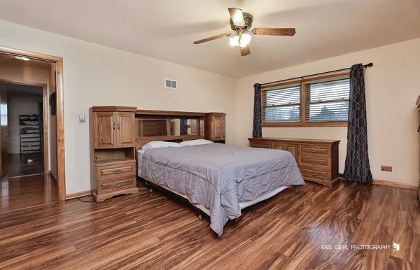 $575,000 | 20W371 Diversey Avenue, Addison, IL 60101
