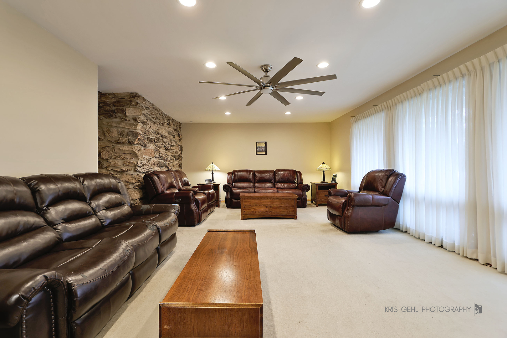 20W371 Diversey Avenue Addison, IL 60101 - Photo 3 of 25