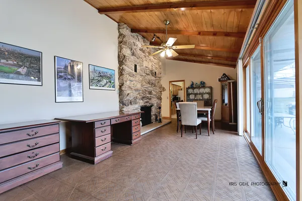 $575,000 | 20W371 Diversey Avenue, Addison, IL 60101