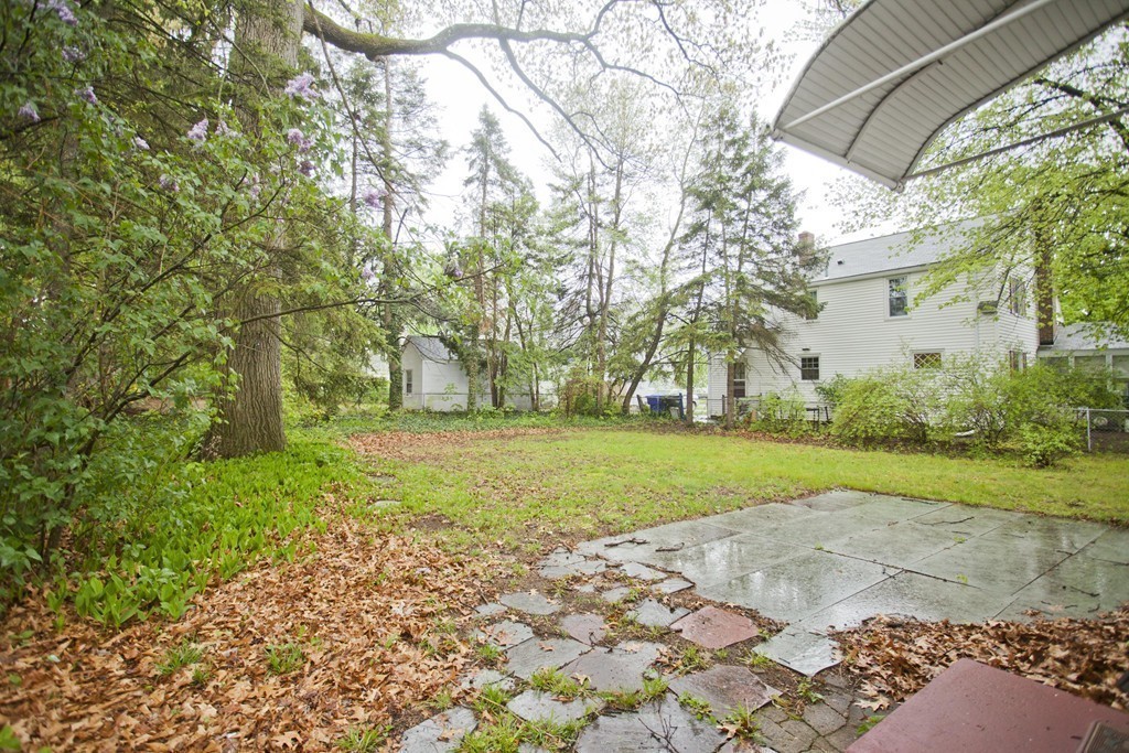 277 Plumtree Road Springfield, MA 01118 - Photo 16 of 16