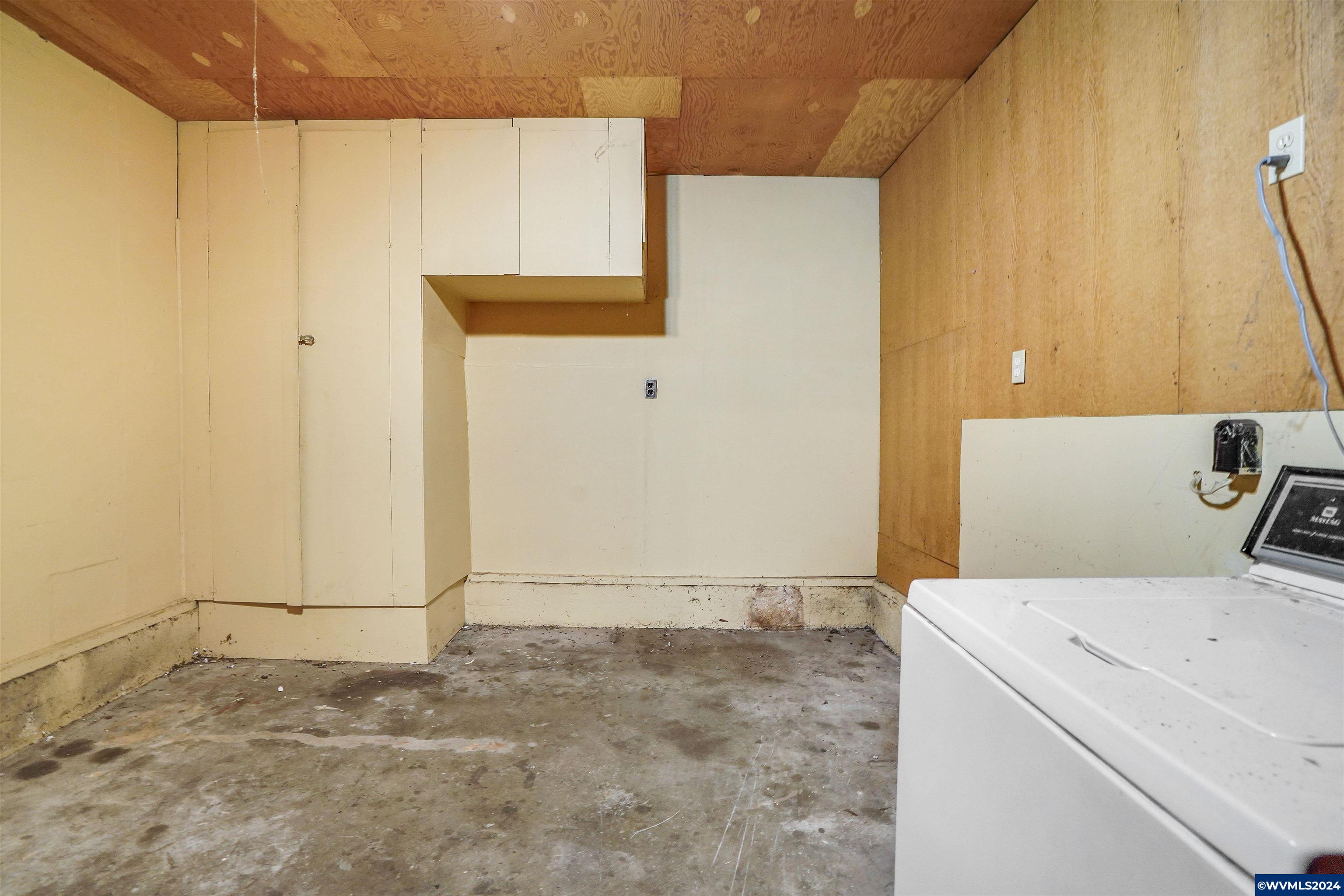1550 Southwest Liberty Street Albany, OR 97321 - Photo 25 of 32