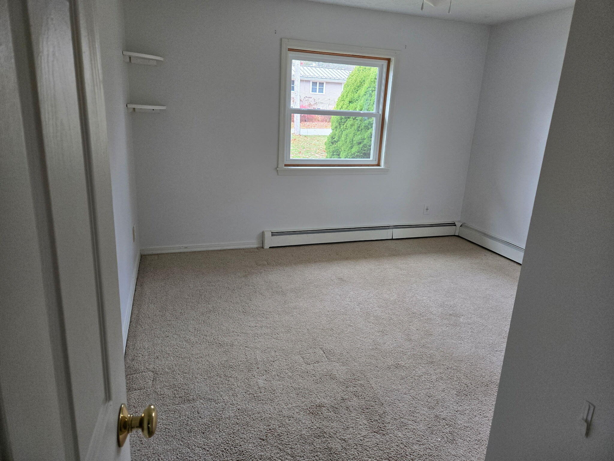 27 Mitchell Street Lewiston, ME 04240 - Photo 11 of 21 720440737682388688